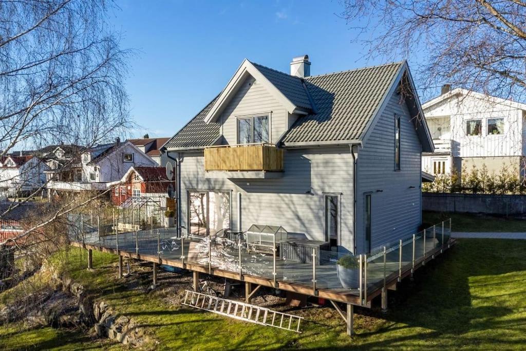 Flott Moderne Hus Langs Elven! Villa Fredrikstad Exterior photo